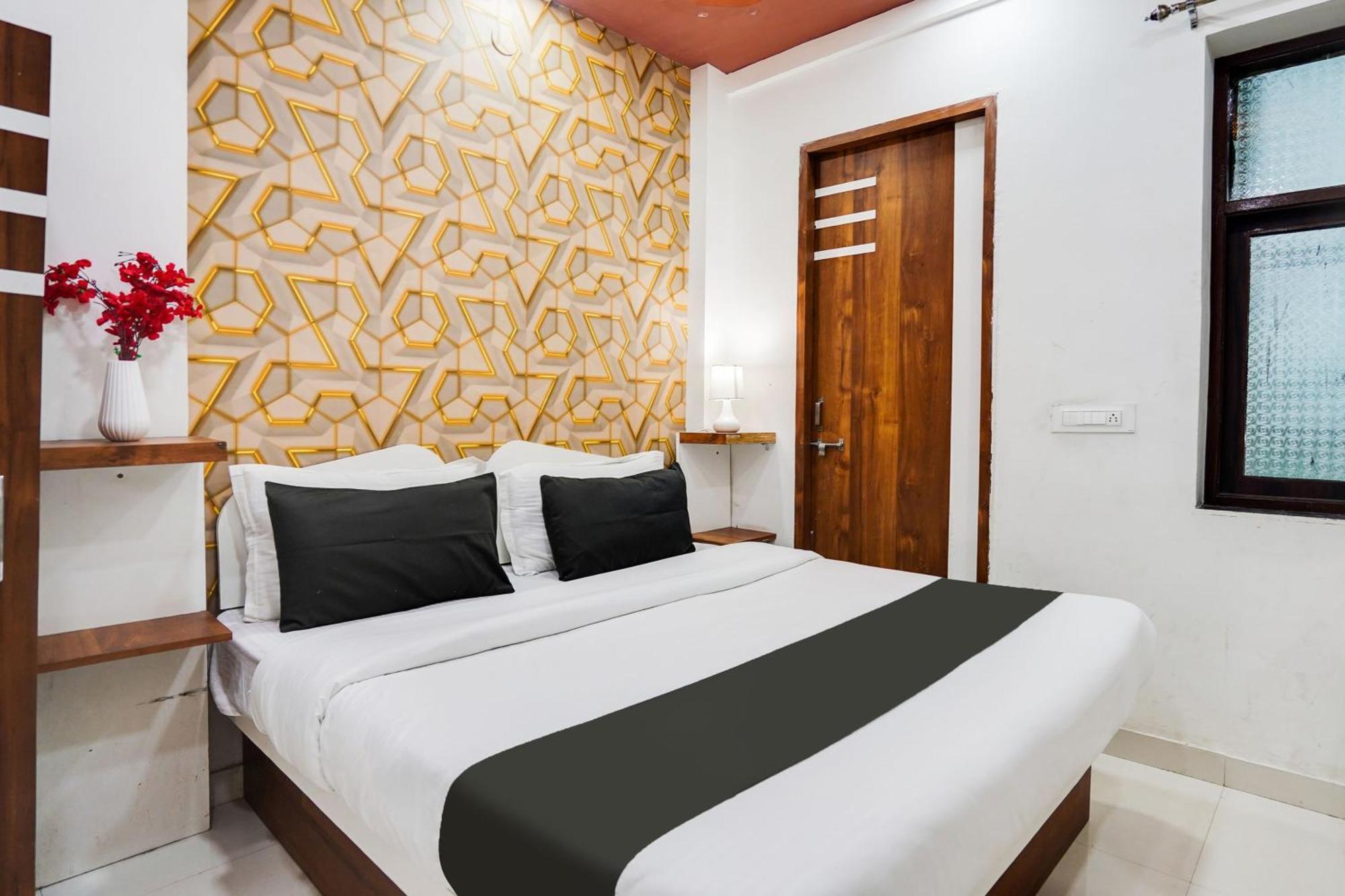 Super Oyo Hotel O Sky Wings Ajmer Ngoại thất bức ảnh