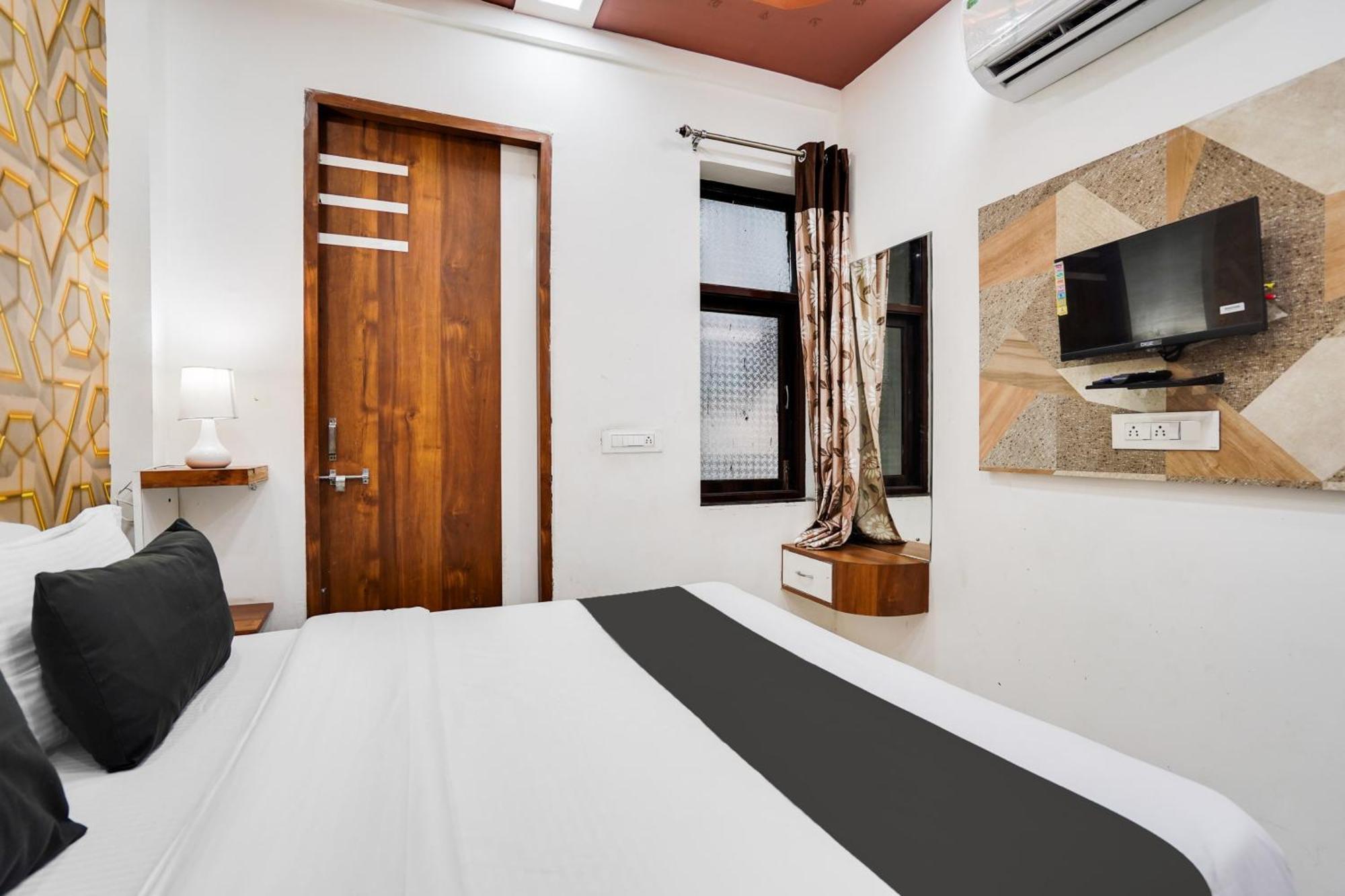 Super Oyo Hotel O Sky Wings Ajmer Ngoại thất bức ảnh