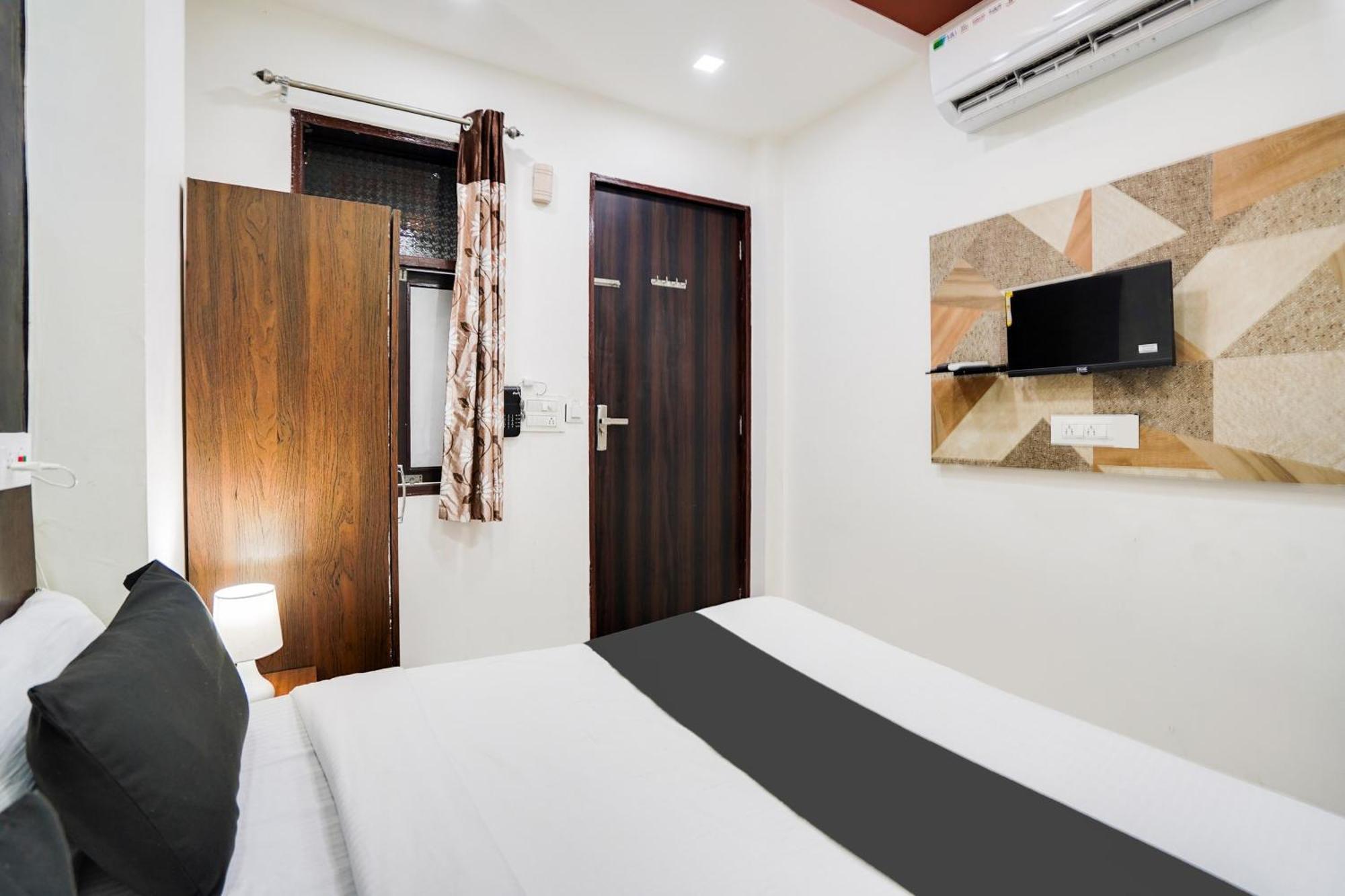 Super Oyo Hotel O Sky Wings Ajmer Ngoại thất bức ảnh